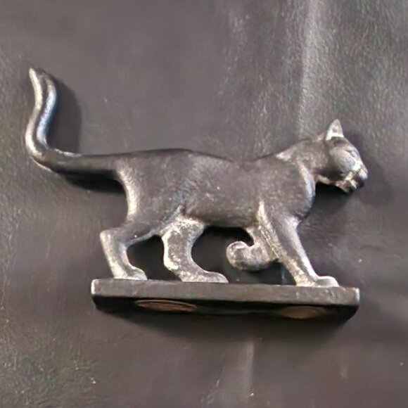 Vintage 1986 The Franklin Mint Curio Cabinet "Bootscraper" Cat Figurine - Picture 1 of 4